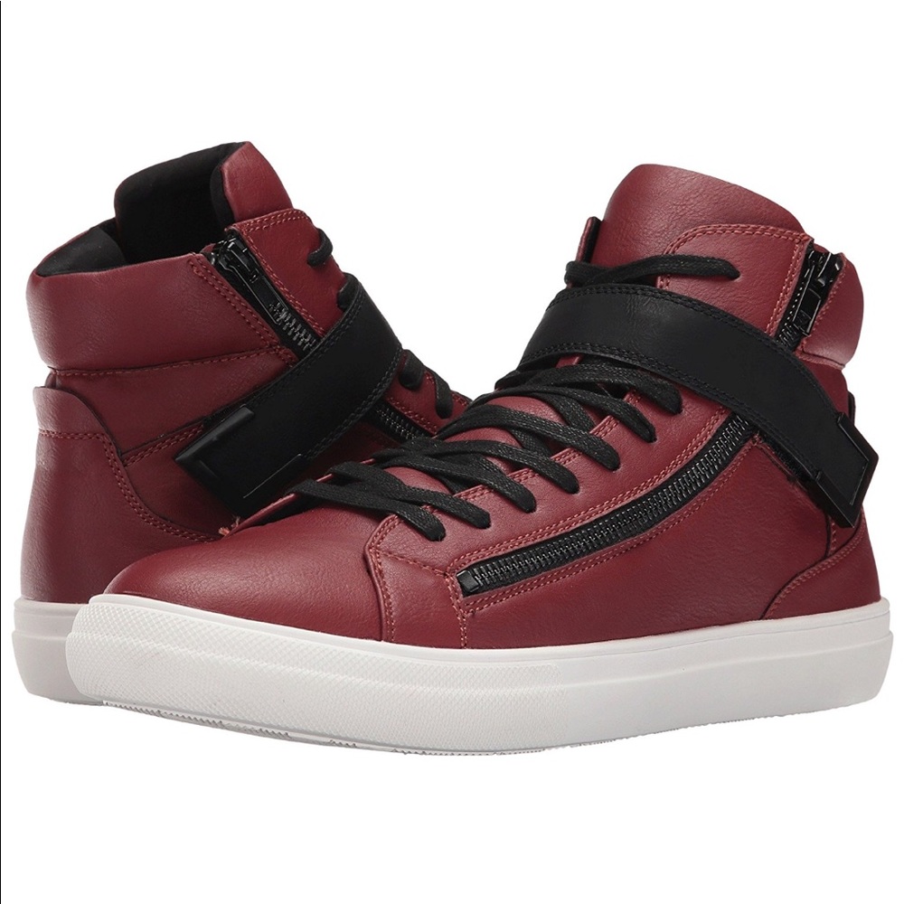 Aldo Faux Leather Men’s Argent Sneakers